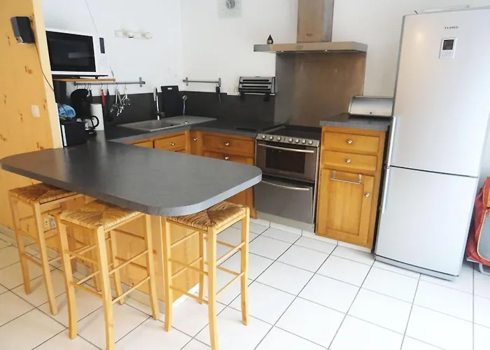 L'albizia - Tres Agreable Avec Sa Belle Terrasse Hyper Centre ! Mae-6594